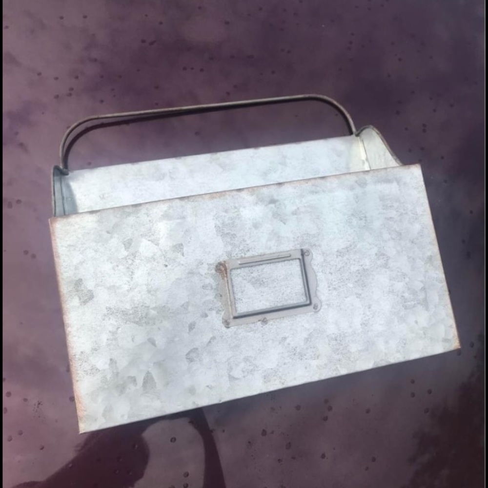 Metal wall hanging